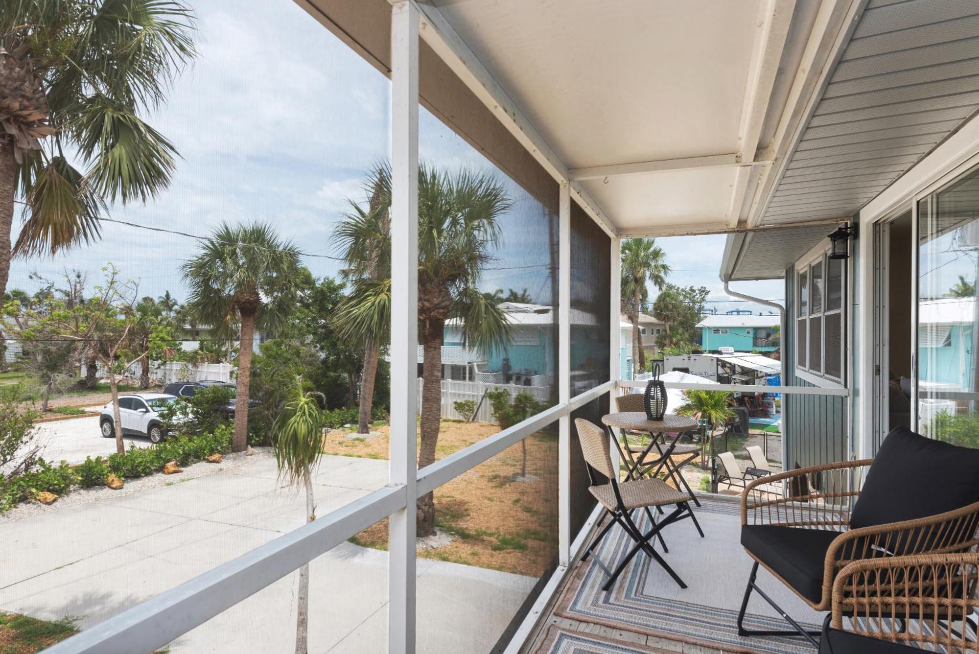 Beach Bungalow 1 By Sun Palace Vacations Fort Myers Beach Exterior photo